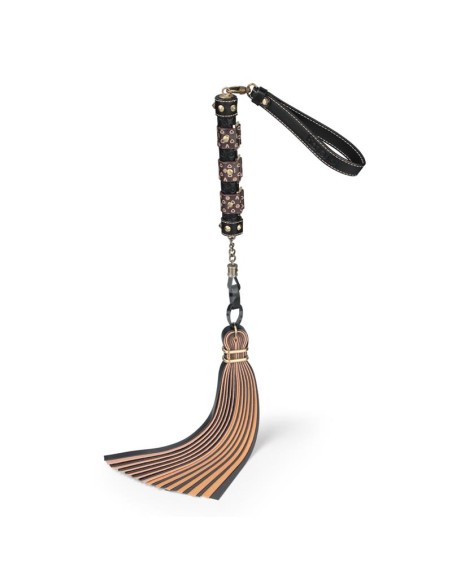 Flogger Rebellion Reign 235