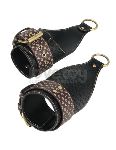 Restricciones para la Cama Rebellion Reign