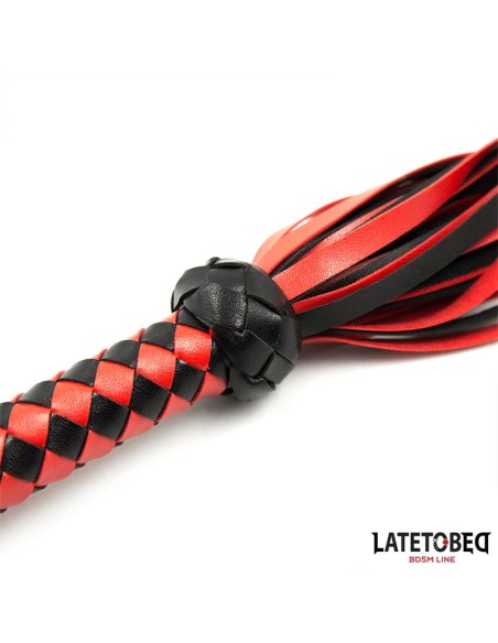 Flogger Rojo y Negro 50cm