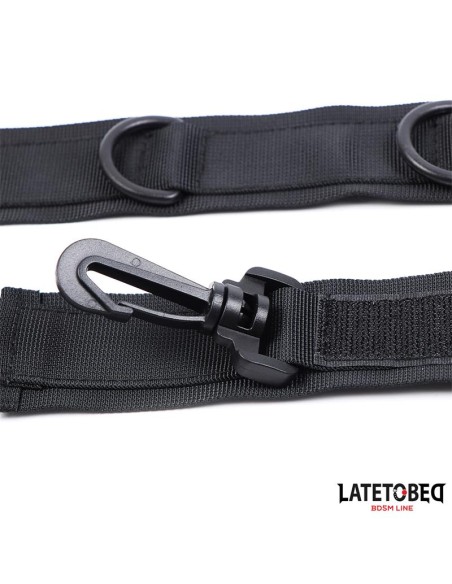 Collar con Esposas Nylon Talla unica