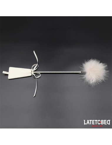 Plumero con Fusta Blanco