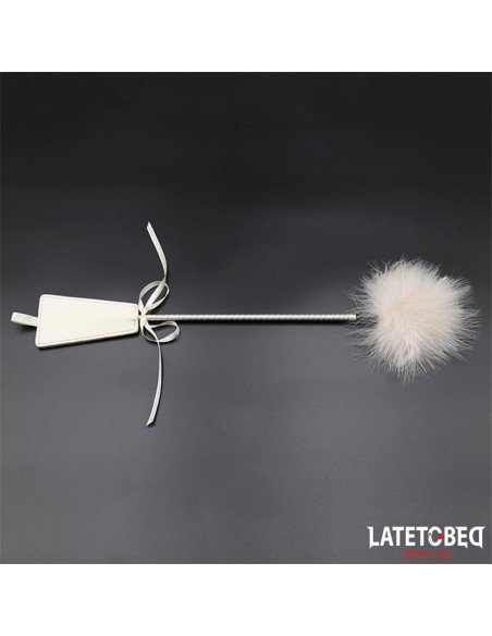 Plumero con Fusta Blanco