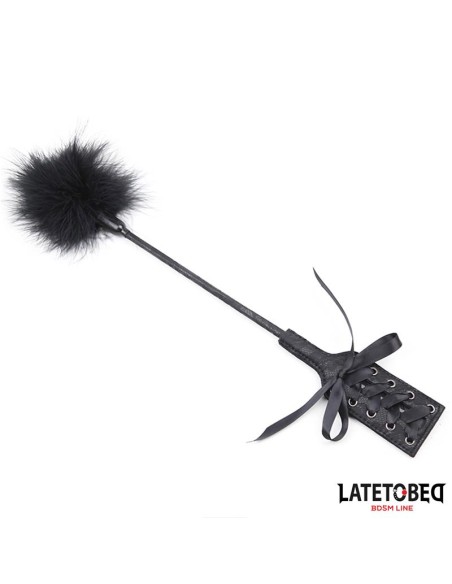 Plumero con Fusta Encaje y Lazo Negro
