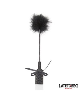 Plumero con Fusta Encaje y Lazo Negro 2